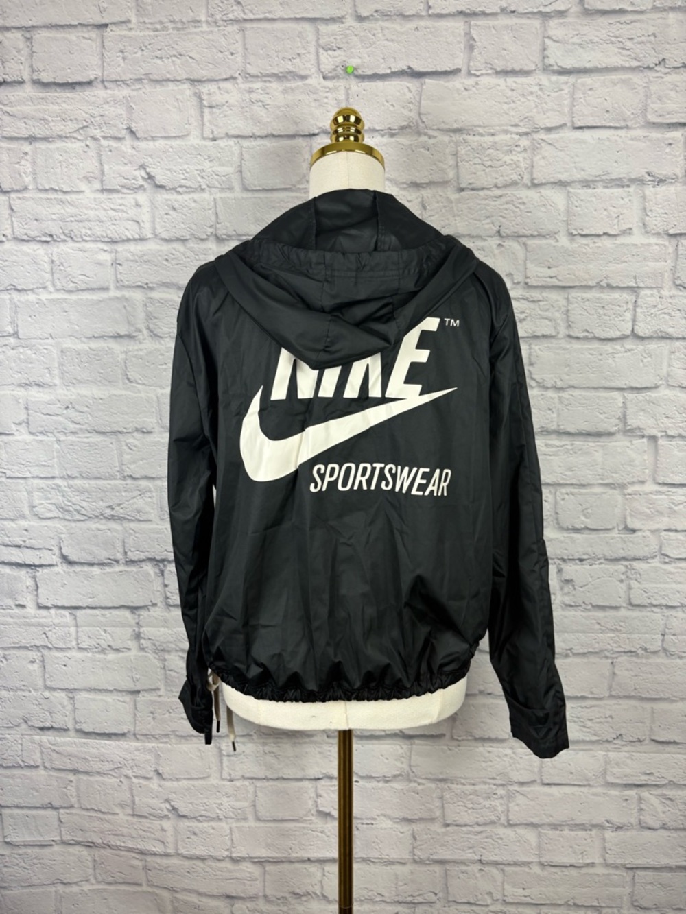 Nike Women's Archive Sportswear Black Jacket Spell Out Retro size S - Picture 5 of 8